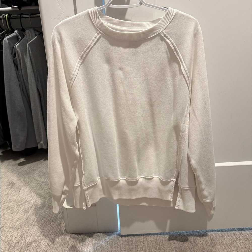 Women's Pullover Sweatshirt